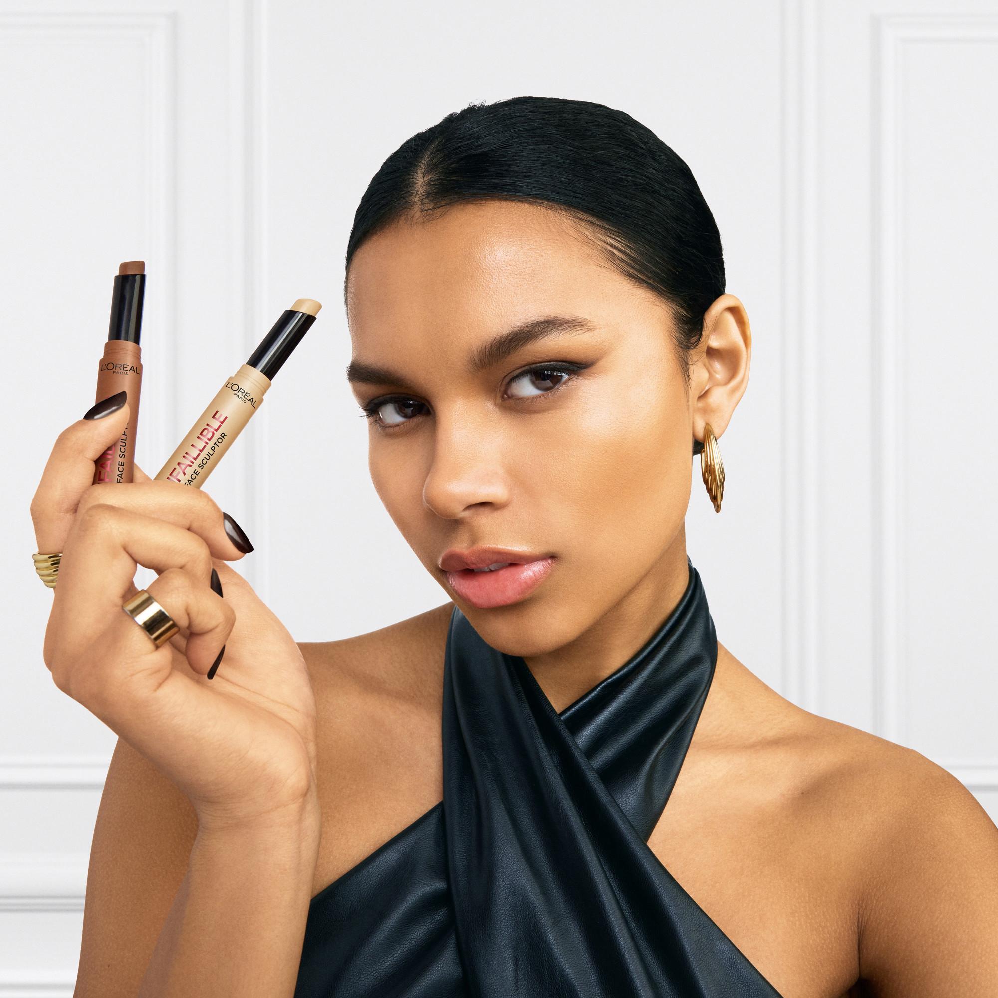 L'OREAL  Infaillible 24H Face Sculptor Contouring Stick 