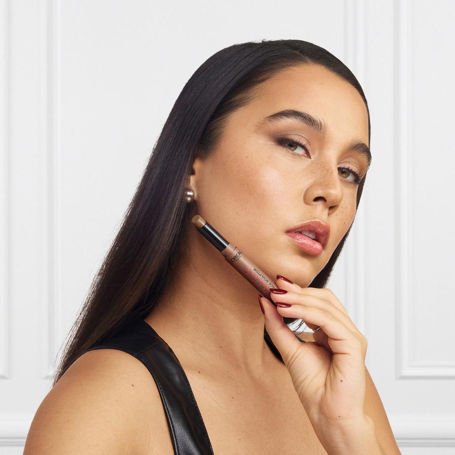 L'OREAL  Infaillible 24H Face Sculptor Contouring Stick 