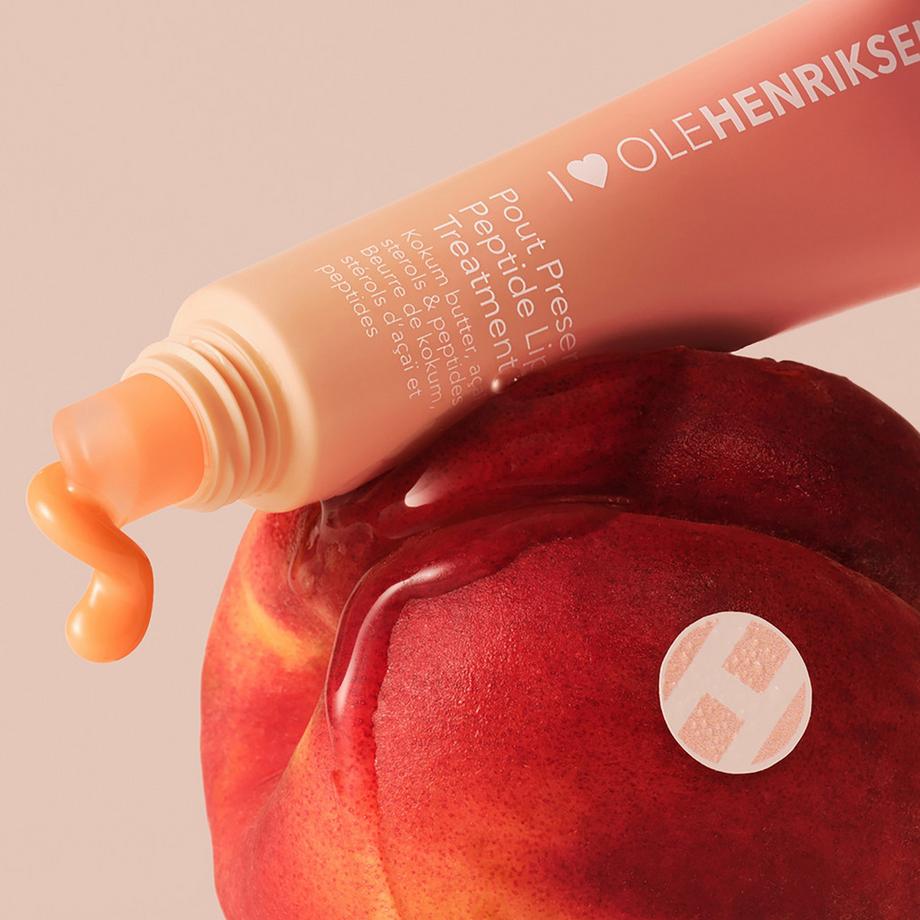 Ole Henriksen  Pout Preserve Lip Treatment - Trattamento labbra idratante e anti-age 
