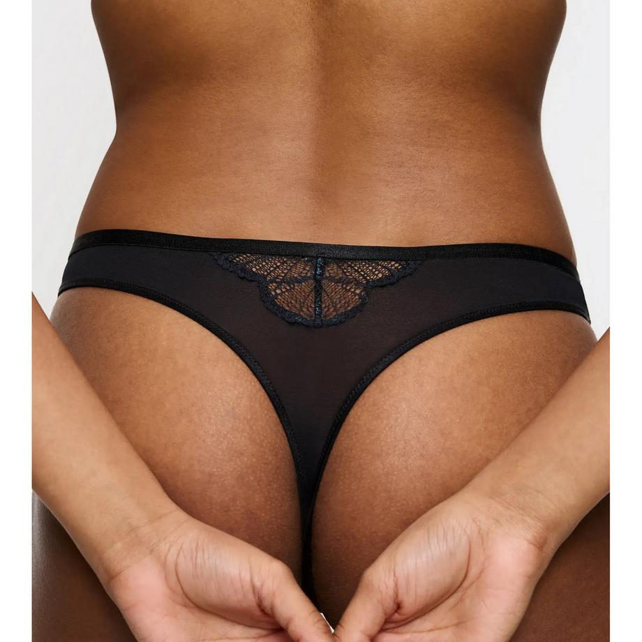 Triumph Palina Moonlight Kiss String  