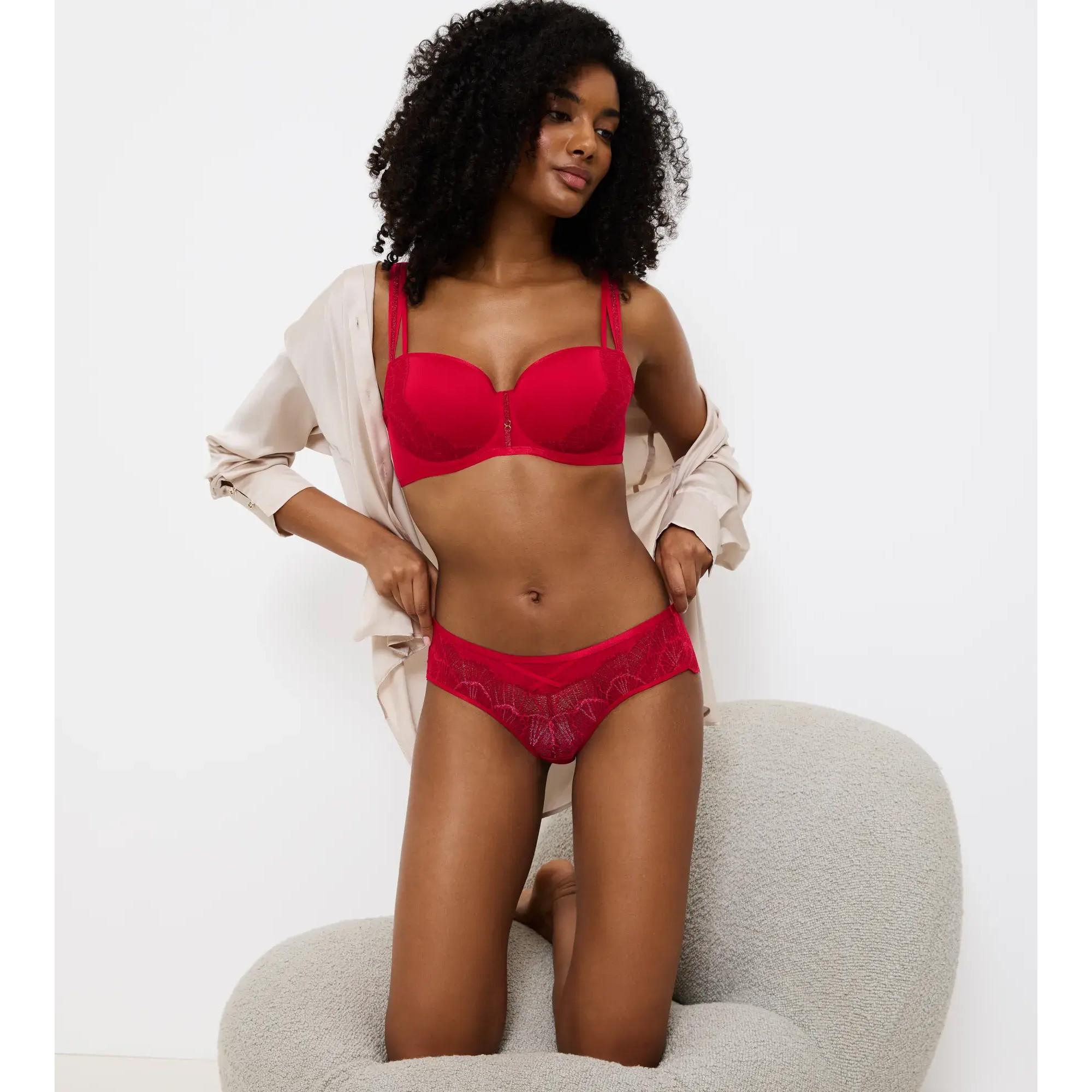 Triumph Palina Moonlight Kiss Hipster  