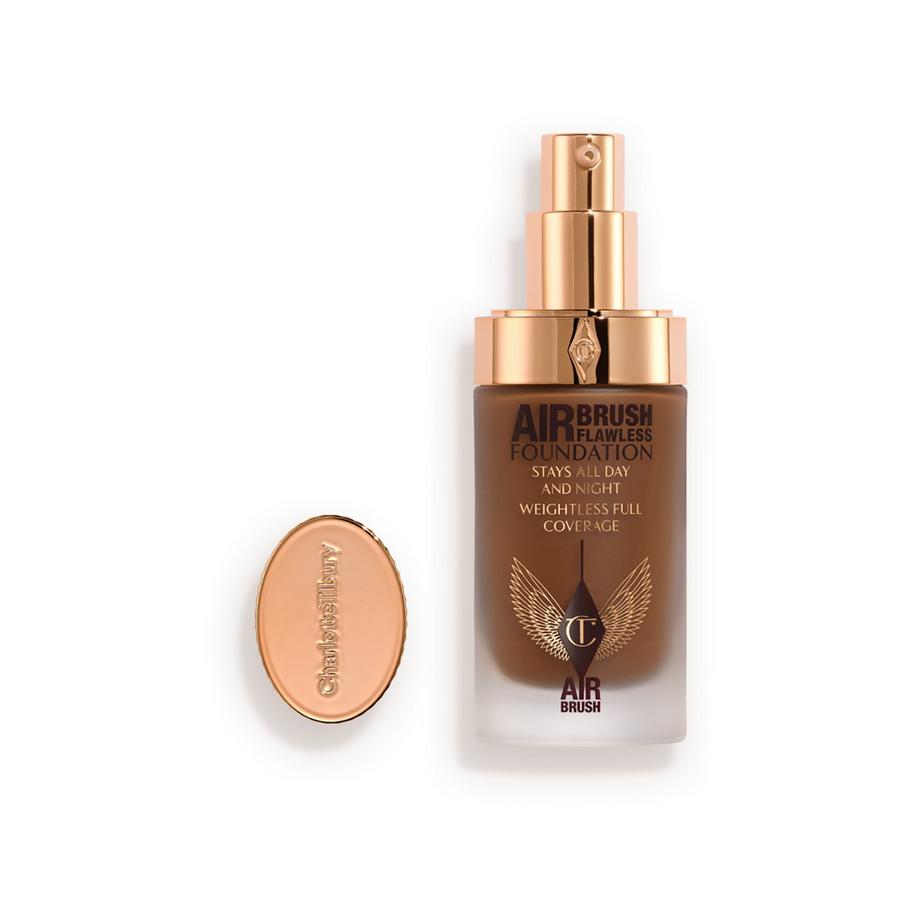 CHARLOTTE TILBURY  Airbrush Flawless Foundation – Leichte Foundation mit voller Deckkraft 