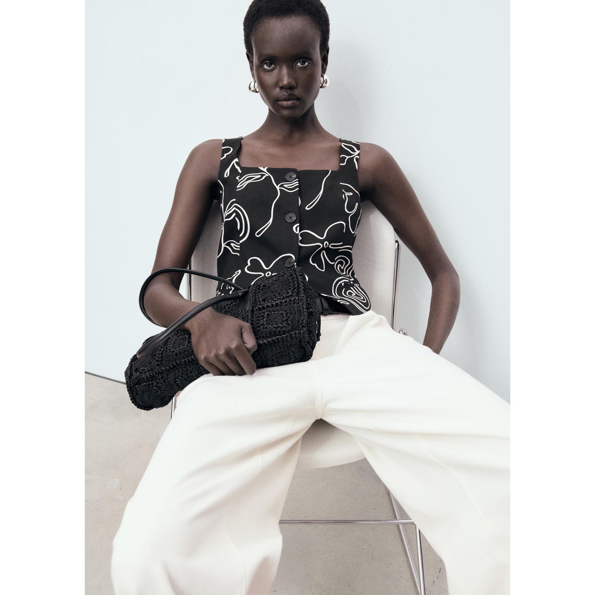 MANGO Liza Top ajusté imprimé floral  