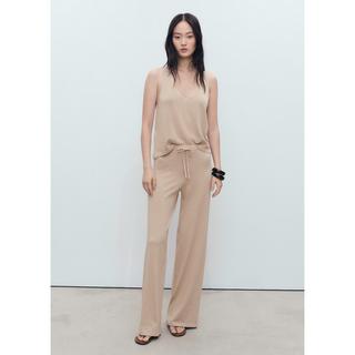 MANGO VELLA Pantalon Droit en Maille Fine  