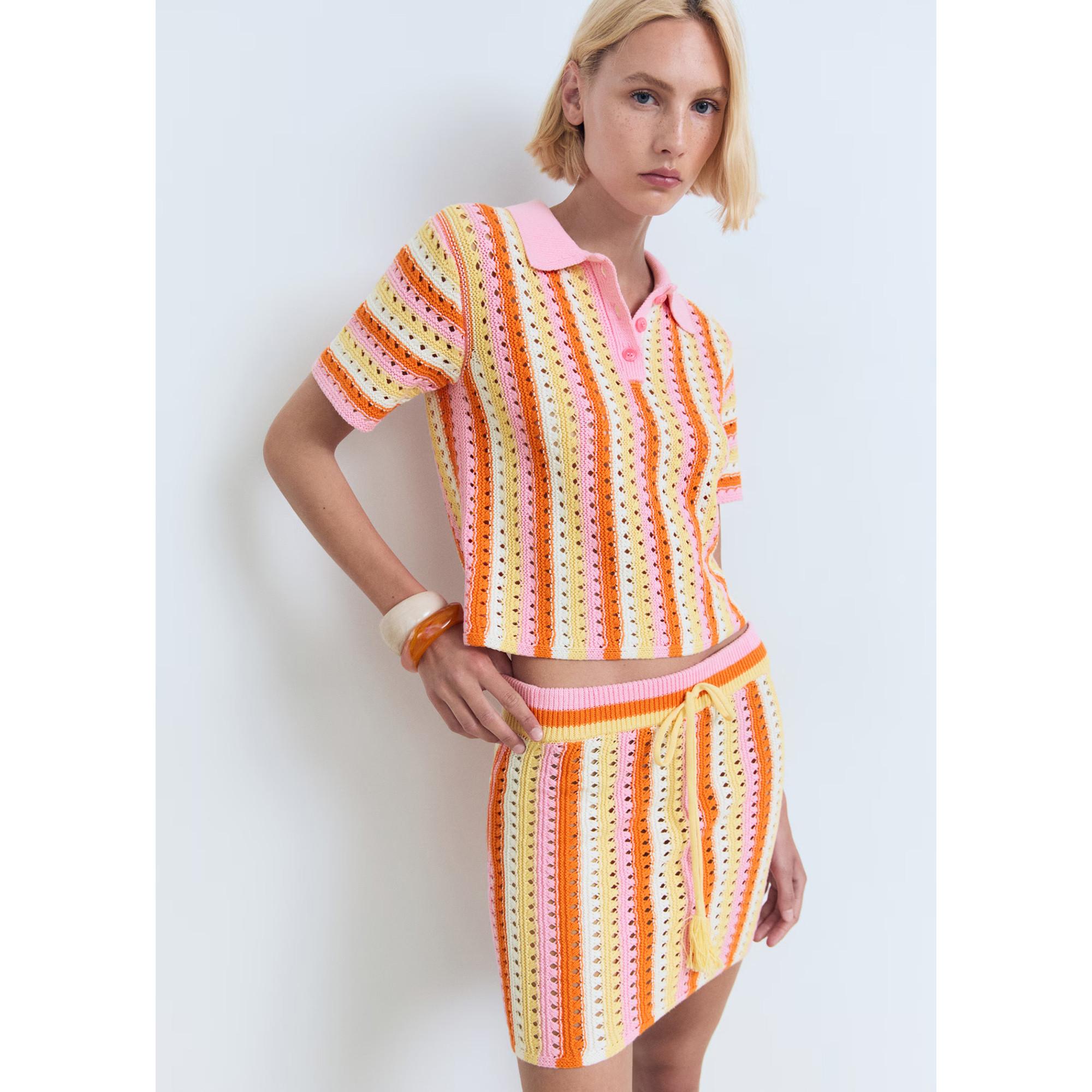 MANGO BABYLON Gestreifter Strick Minirock  