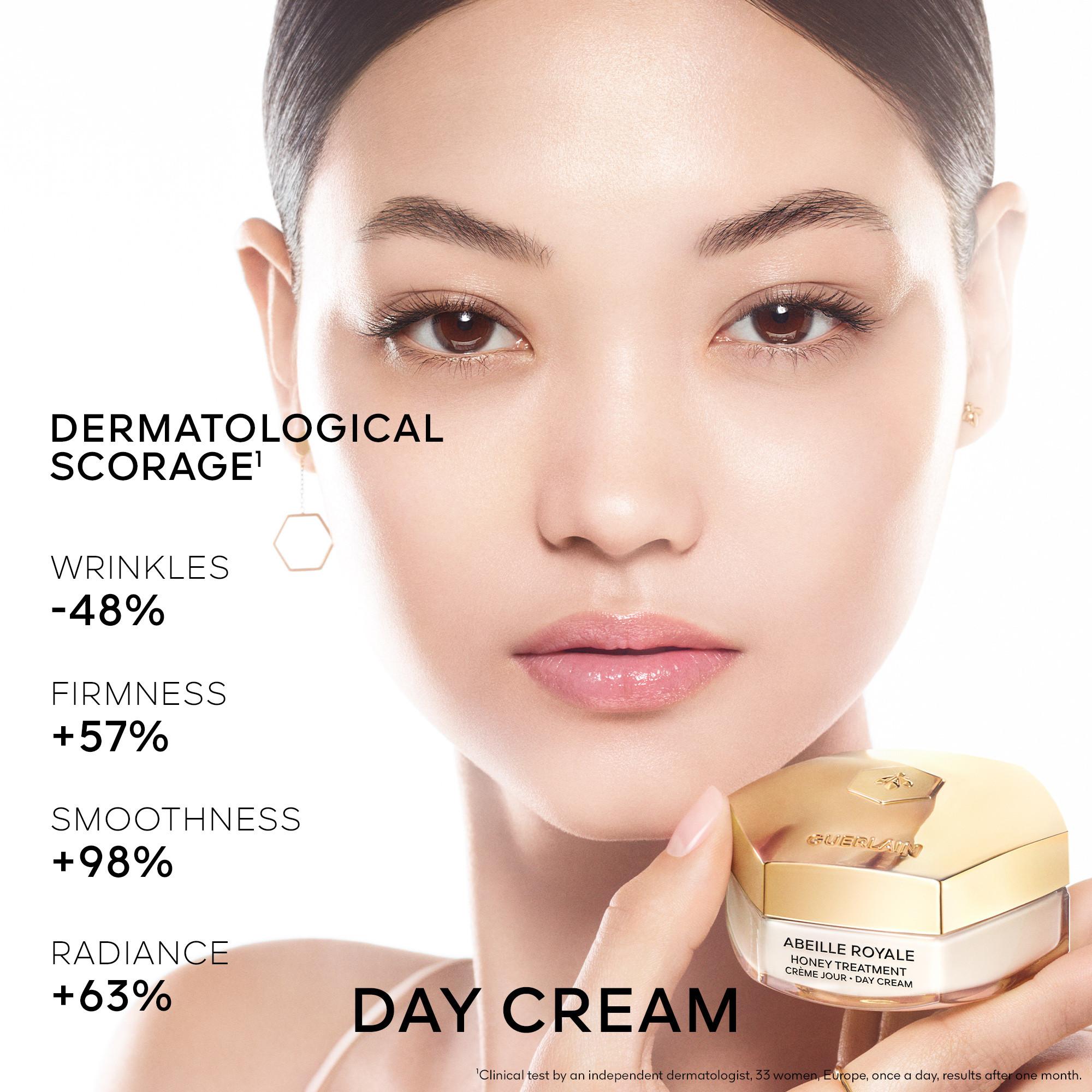 Guerlain  Abeille Royale Age-Defying Ritual Youth Watery Oil Serum 