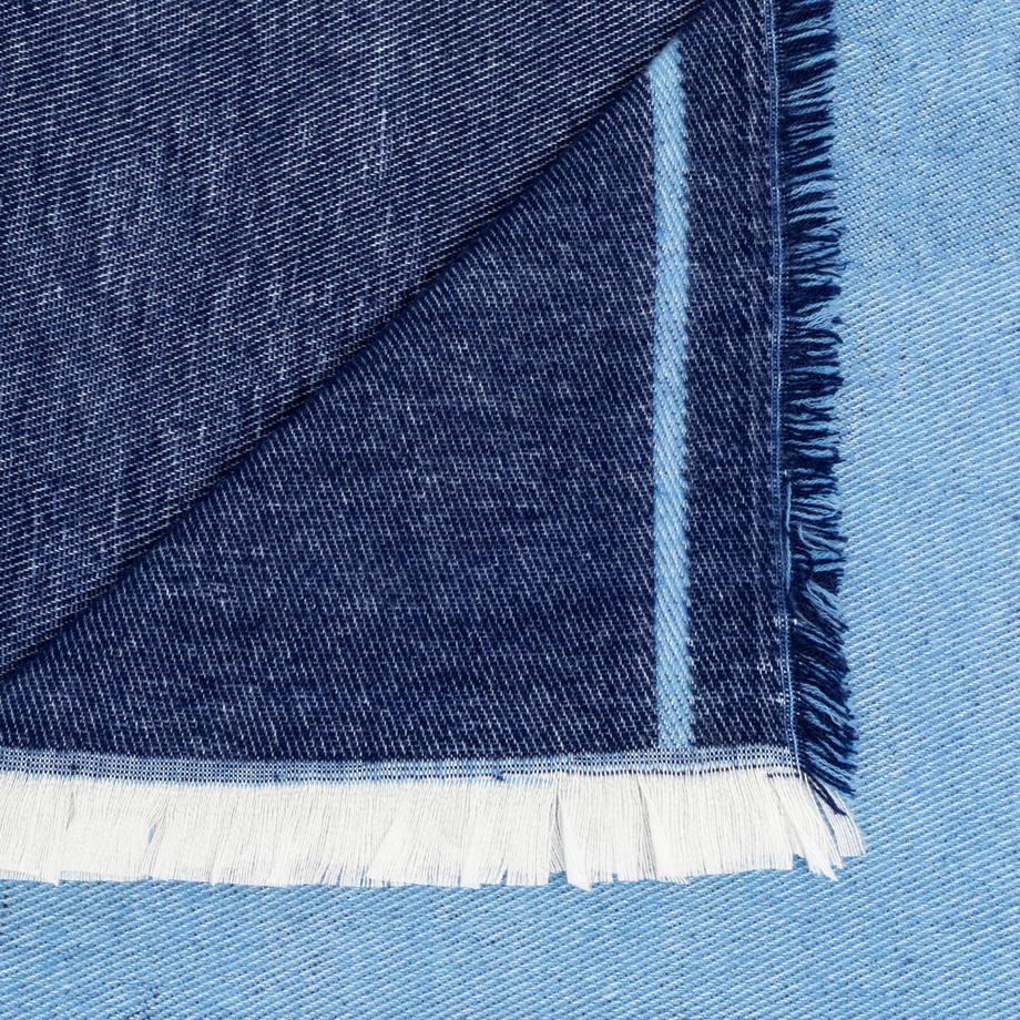 Manor Plaid St. Dorly 