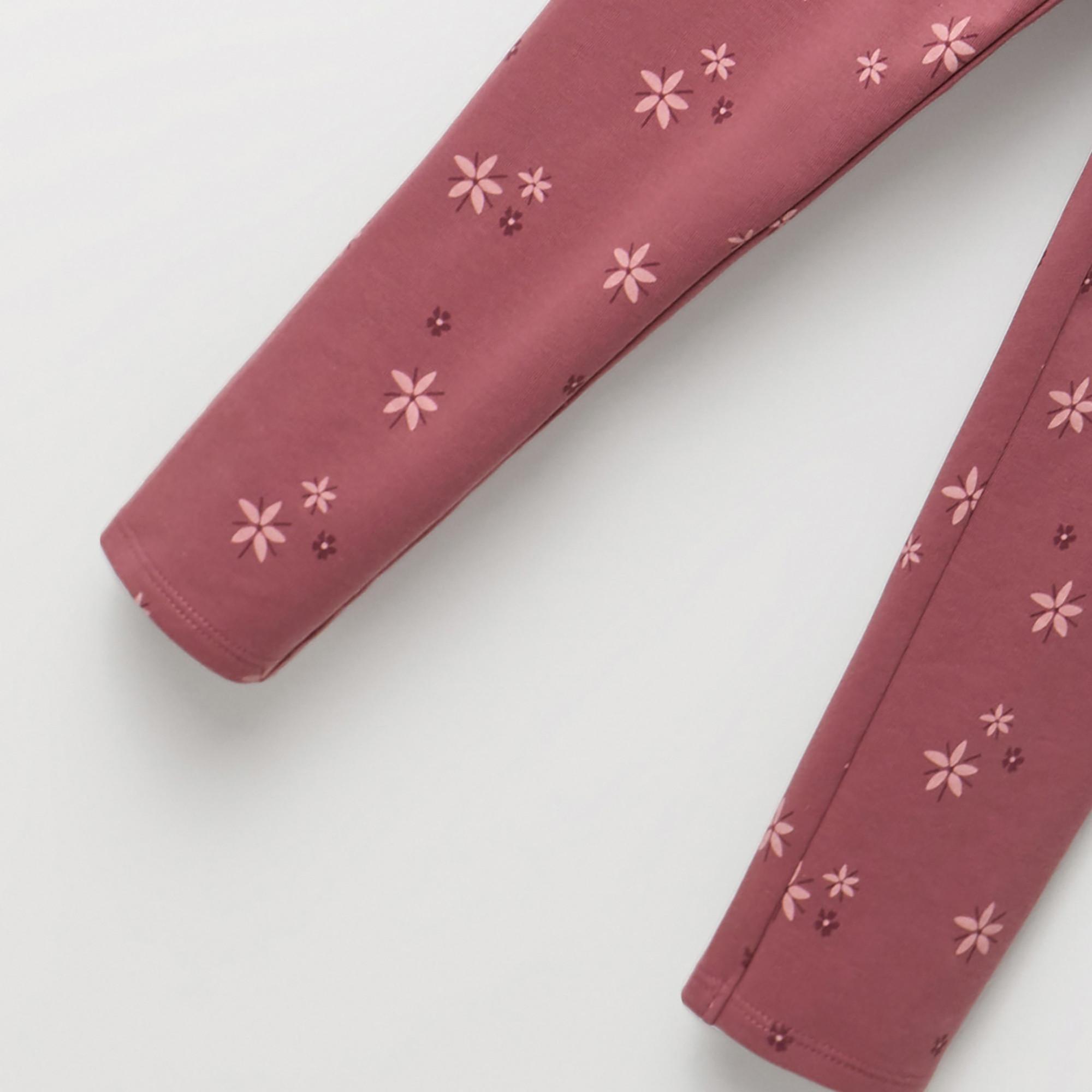 Sfera  Ensemble: t-shirt & pantalon 