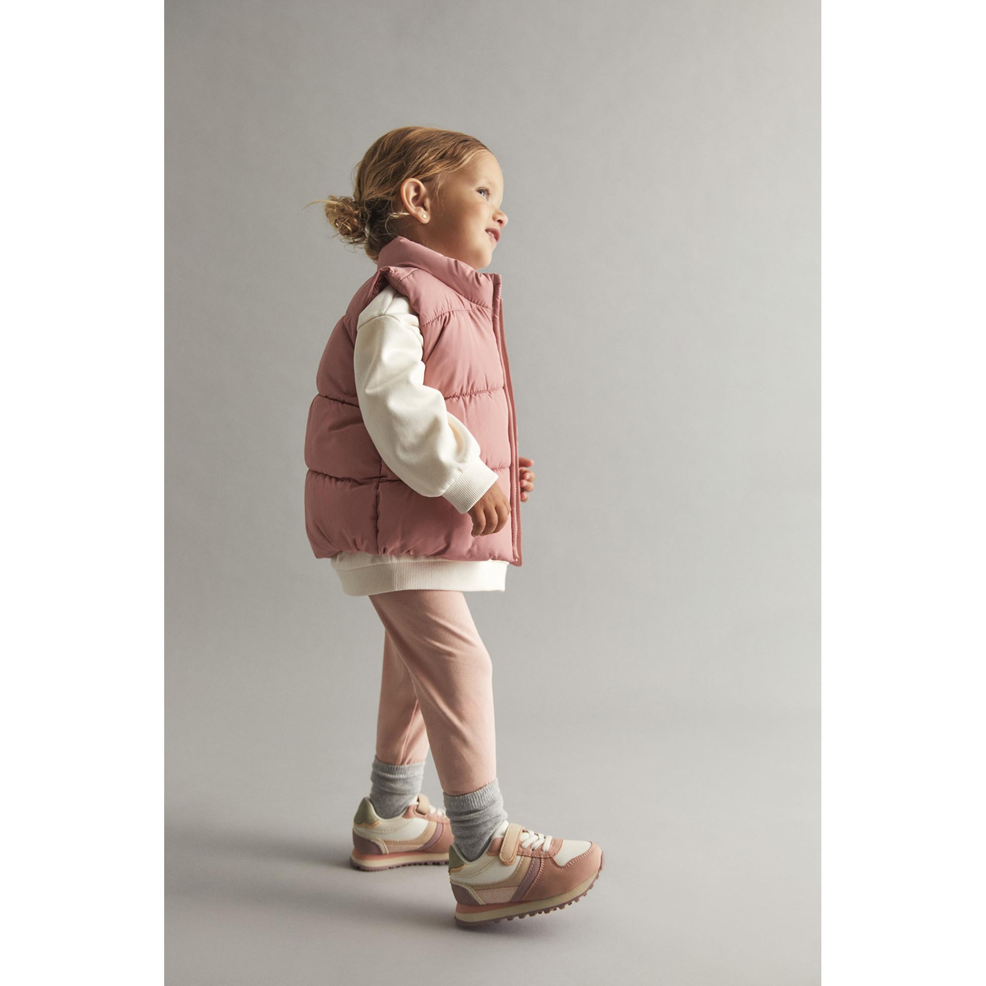 Sfera  Daunengilet 