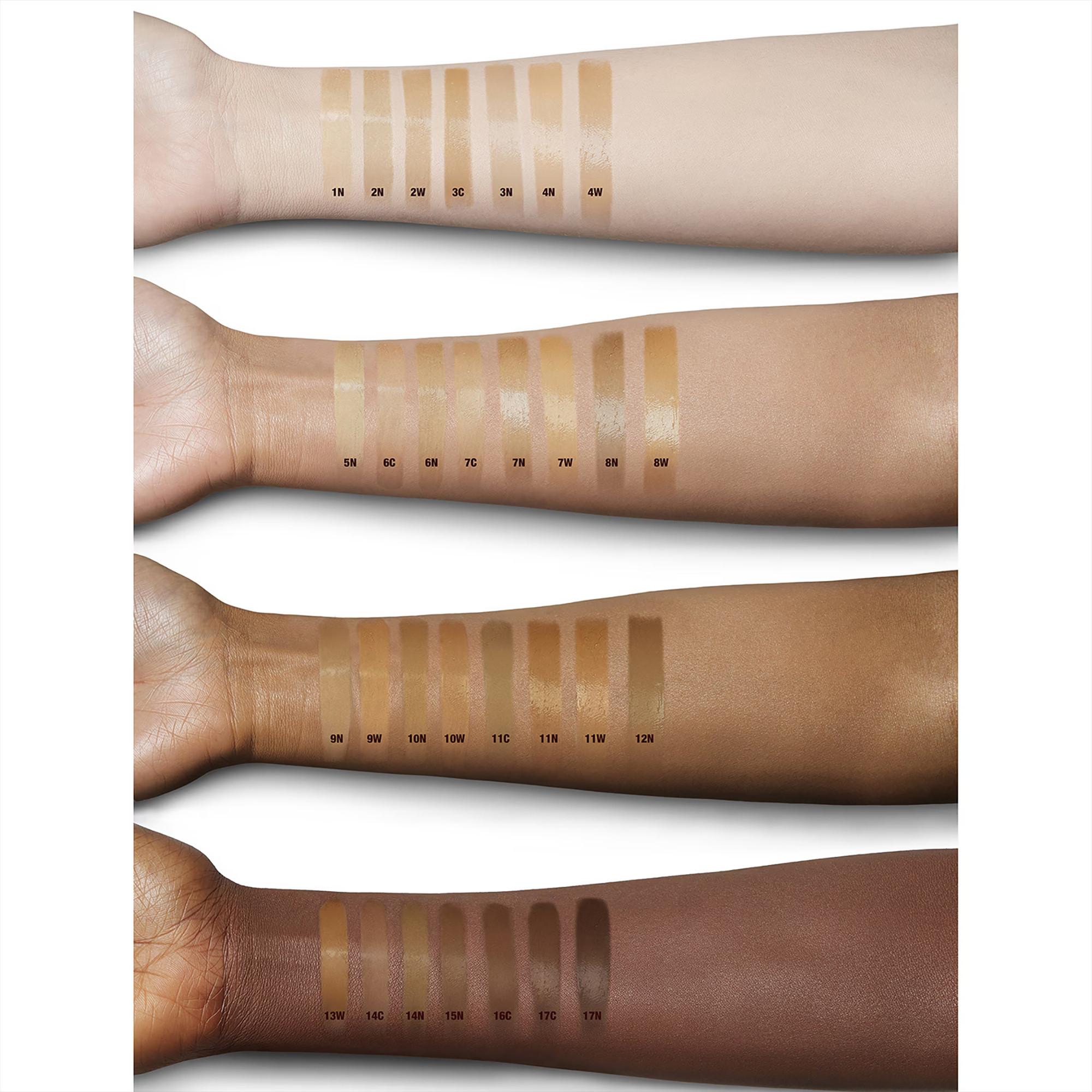 CHARLOTTE TILBURY  Charlotte's Beautiful Skin - Foundation 