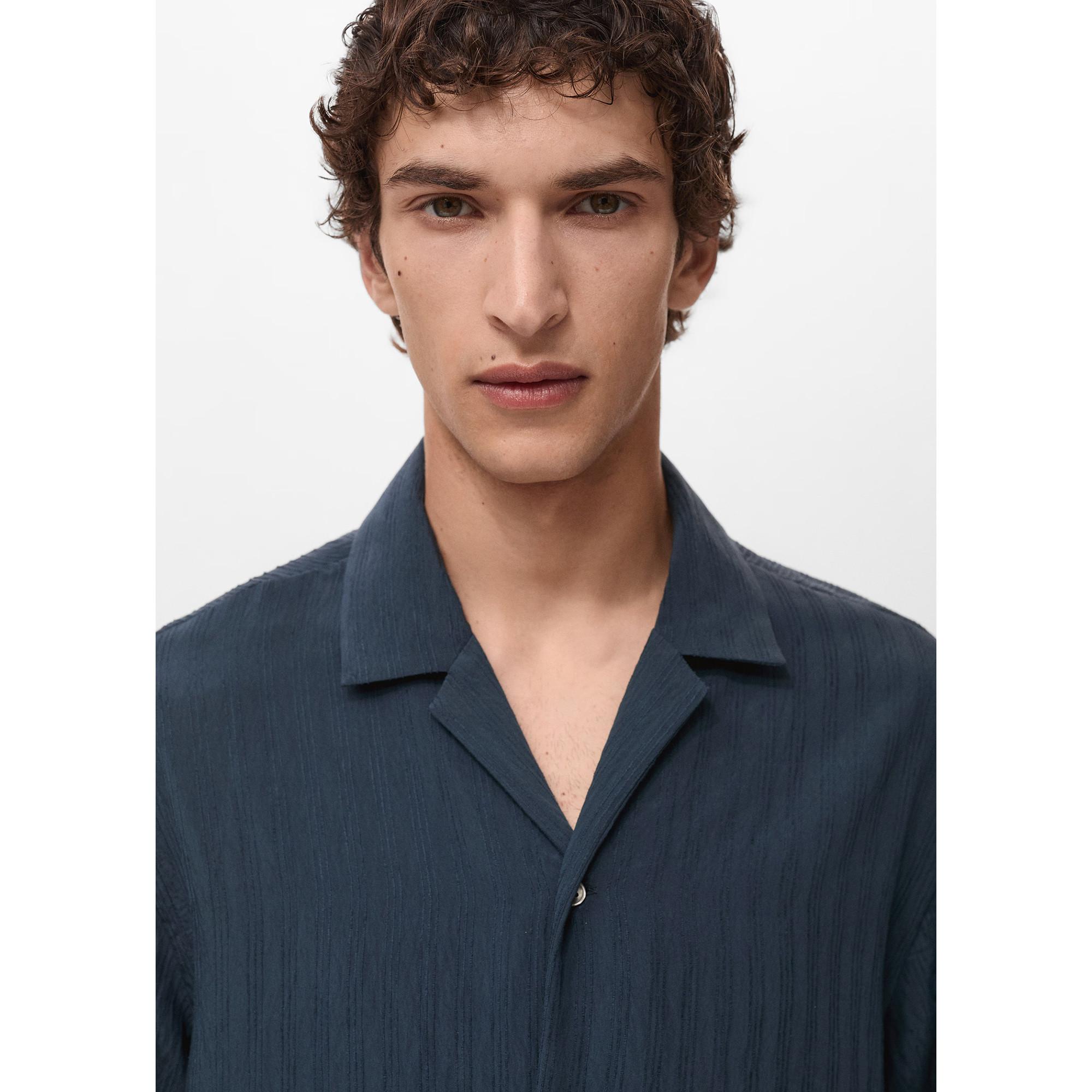 Mango Man Camicia a maniche corte a righe con colletto bowling  