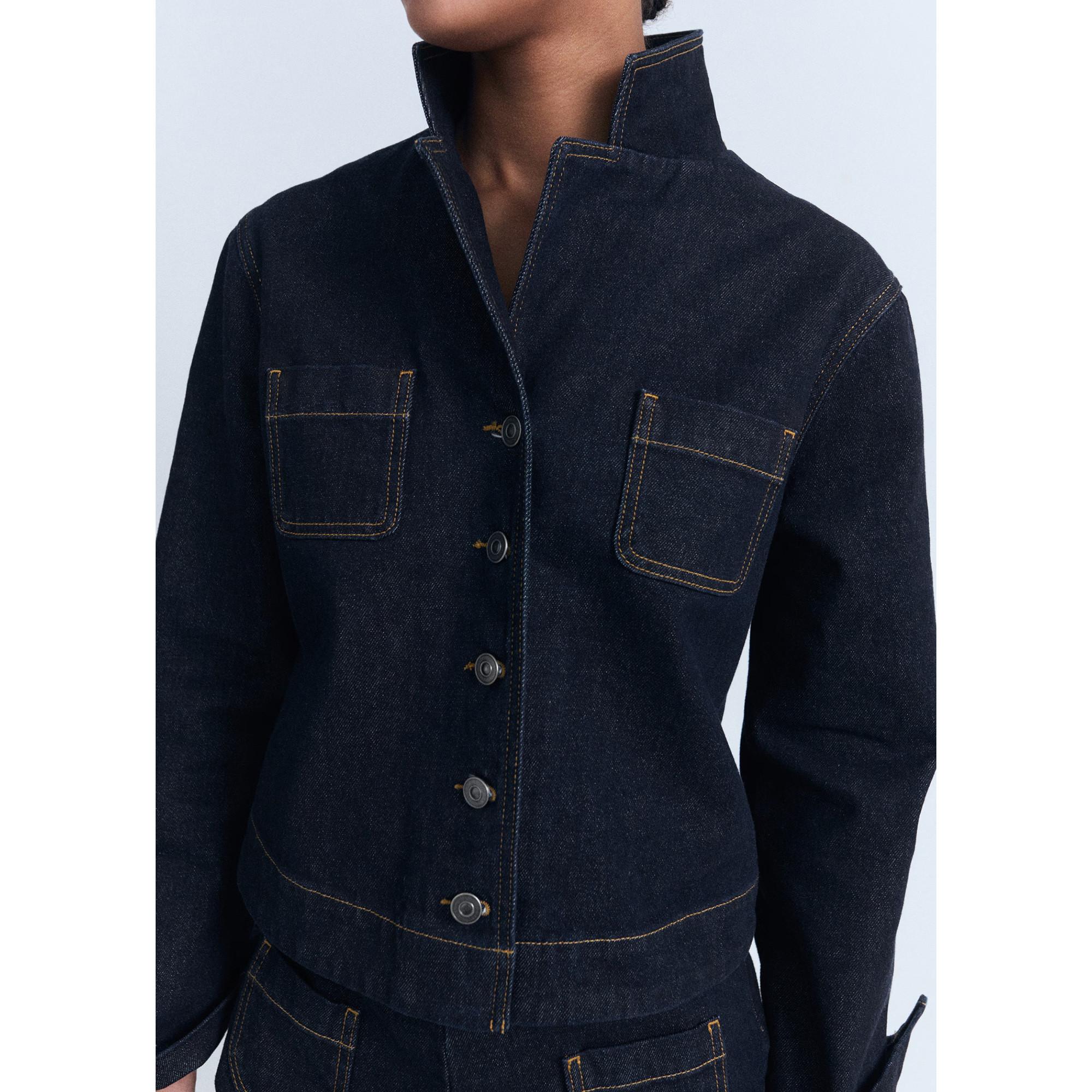 MANGO Livia Taillierte Kurze Jeansjacke  