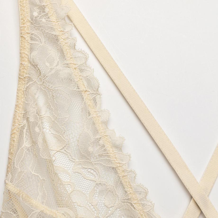 Manor Woman Body in pizzo con dettagli a fiocco  