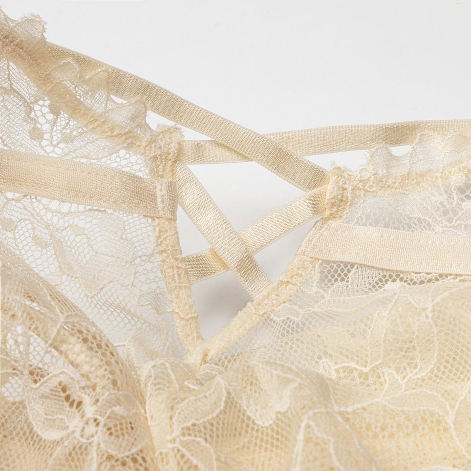 Manor Woman Body in pizzo con dettagli a fiocco  