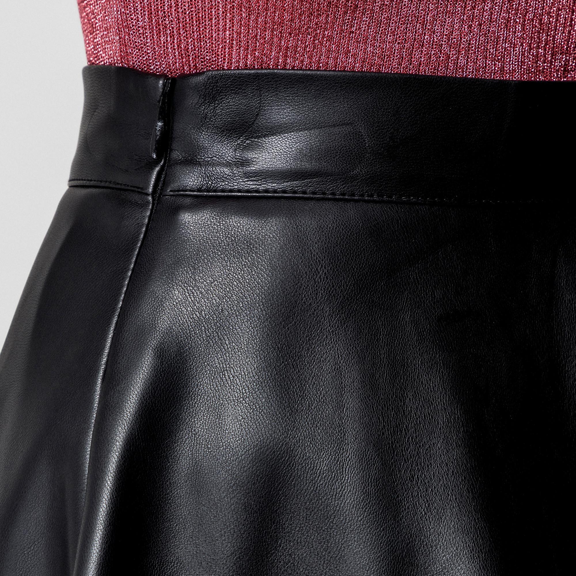 Manor Woman Faux Leder Flared Minirock  