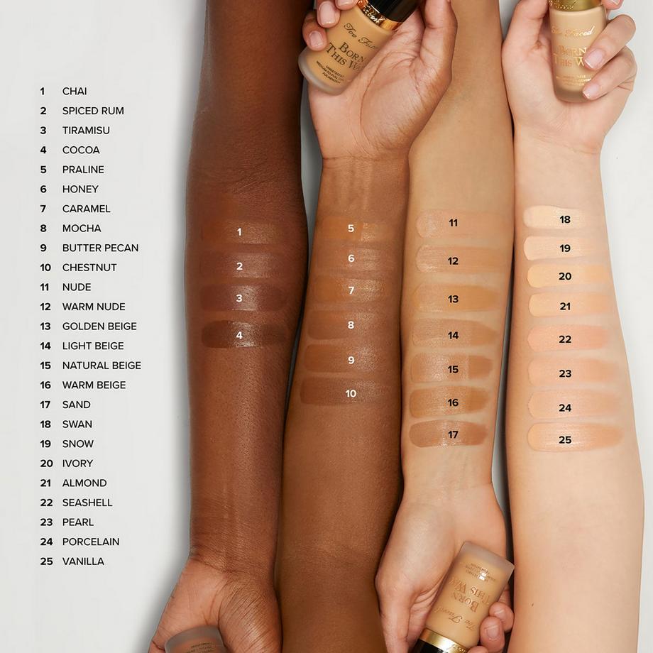 Too Faced  Born This Way Natural Finish Foundation - mittel bis stark deckende Foundation 