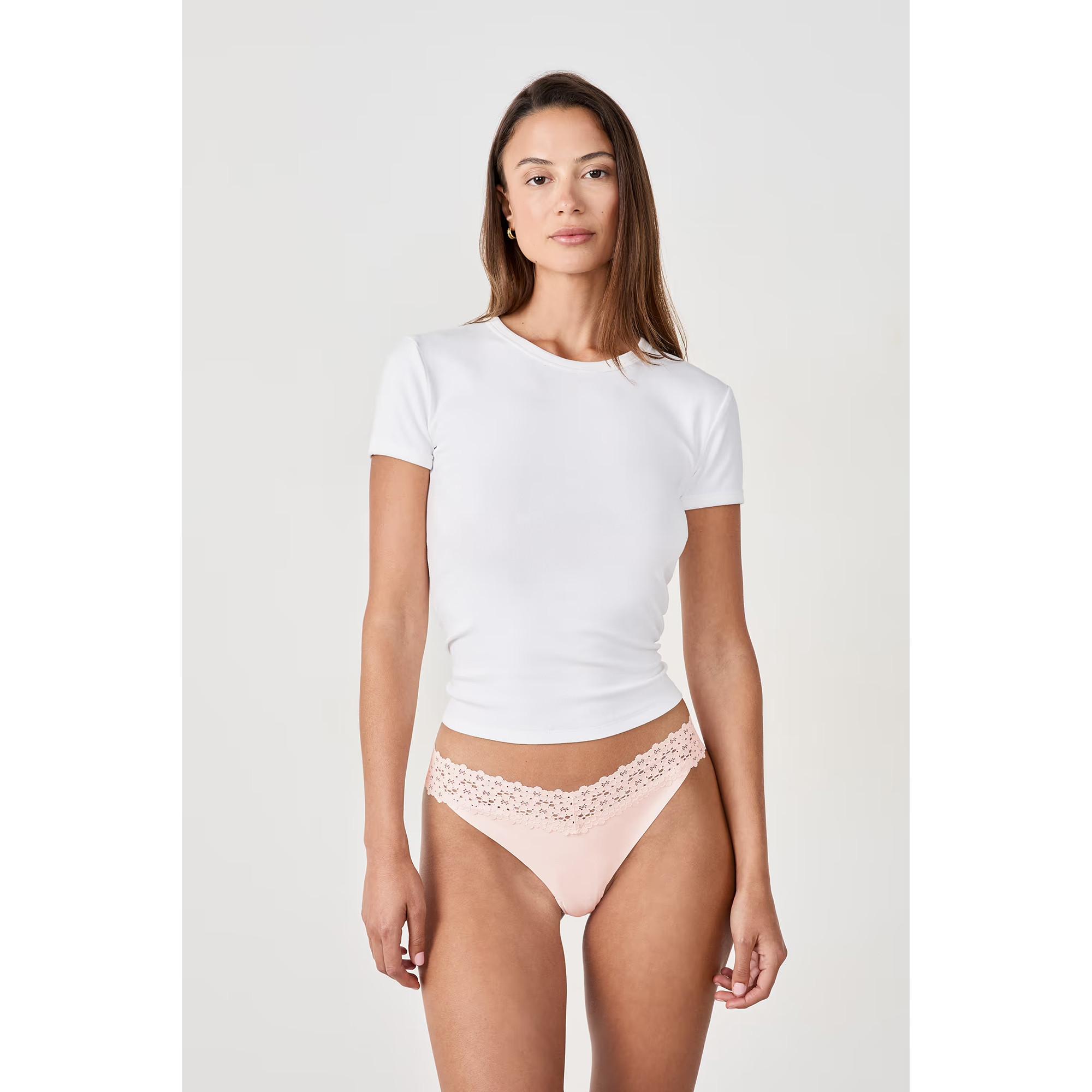 Etam Tanga Spitze Blumenmuster  