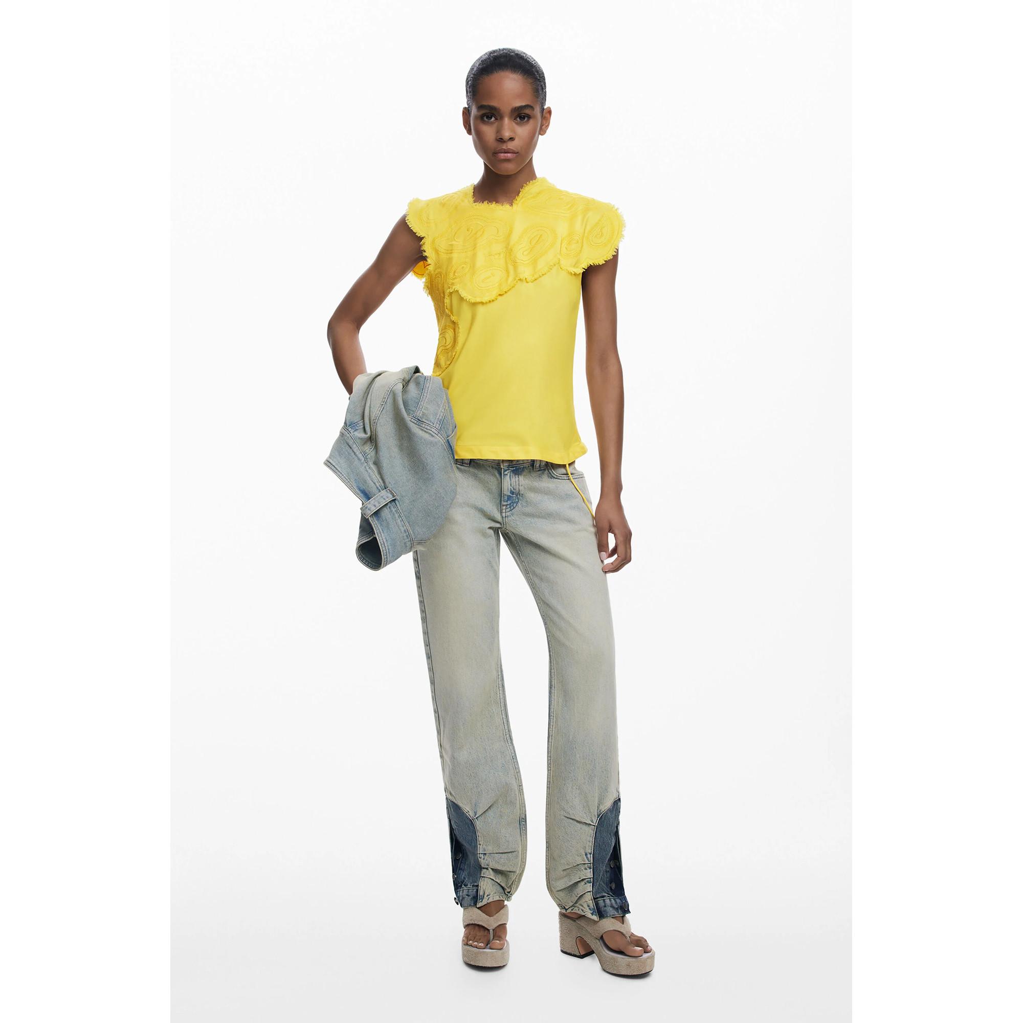 Desigual Bluse mit Buchstabenstickerei  