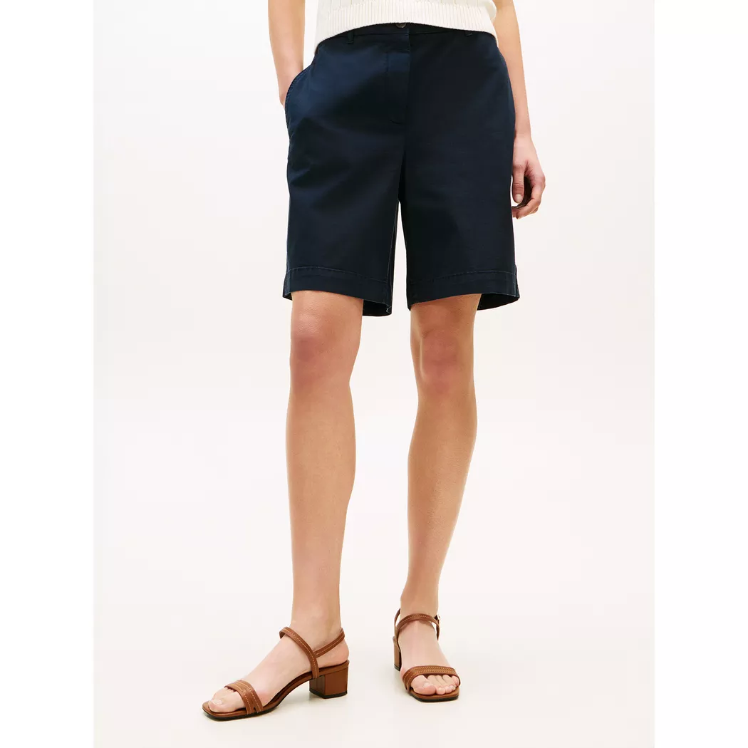 Chinoshorts TOMMY HILFIGER "CO GMD BLEND CHINO SHORT", Damen, Gr. 34, N-Gr, schwarz night navy, Web, Obermaterial: 65% Baumwolle, 33% Lyocell, 2% Elasthan, unifarben, gerade kurz, Hosen Chinoshorts, mit geknöpften Gesäßtaschen, Regular Fit
