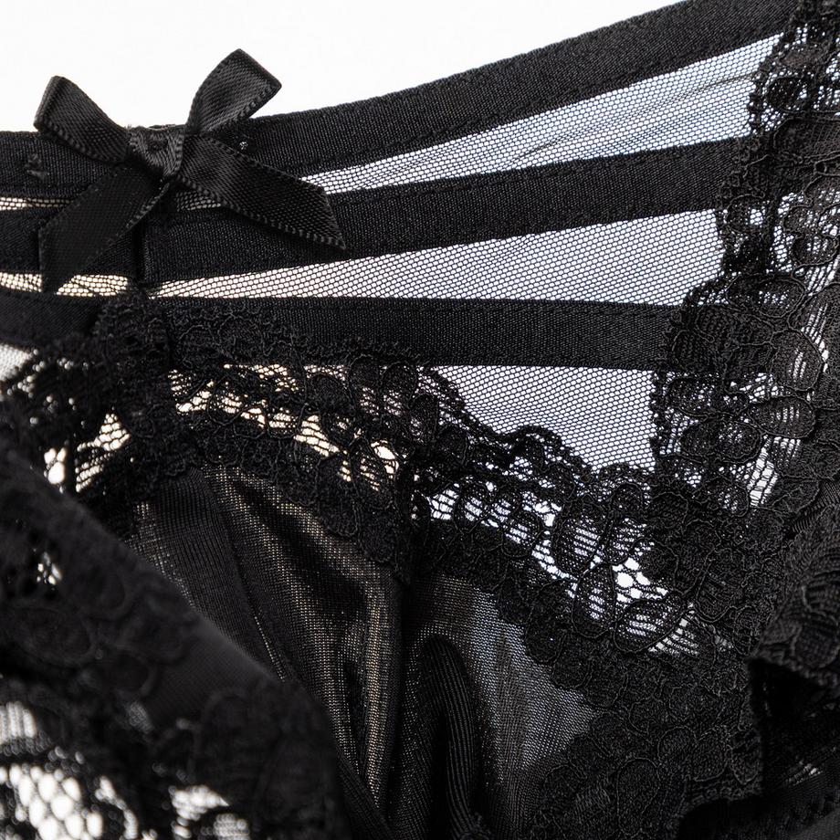 Manor Woman Slip brésilien avec bordure en dentelle  