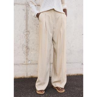 MANGO Carla Pantaloni Plissettati Gamba Larga  