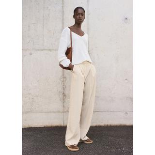 MANGO Carla Pantaloni Plissettati Gamba Larga  