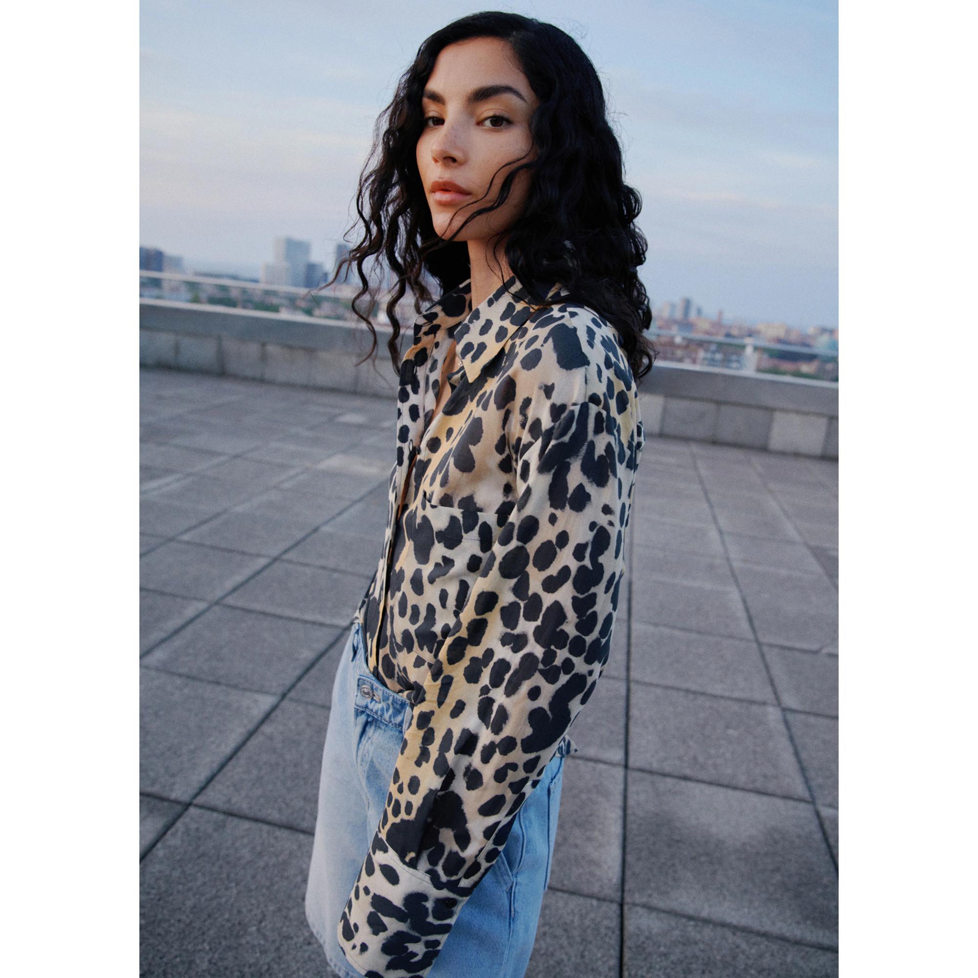 MANGO GINA Animal Print Bluse  