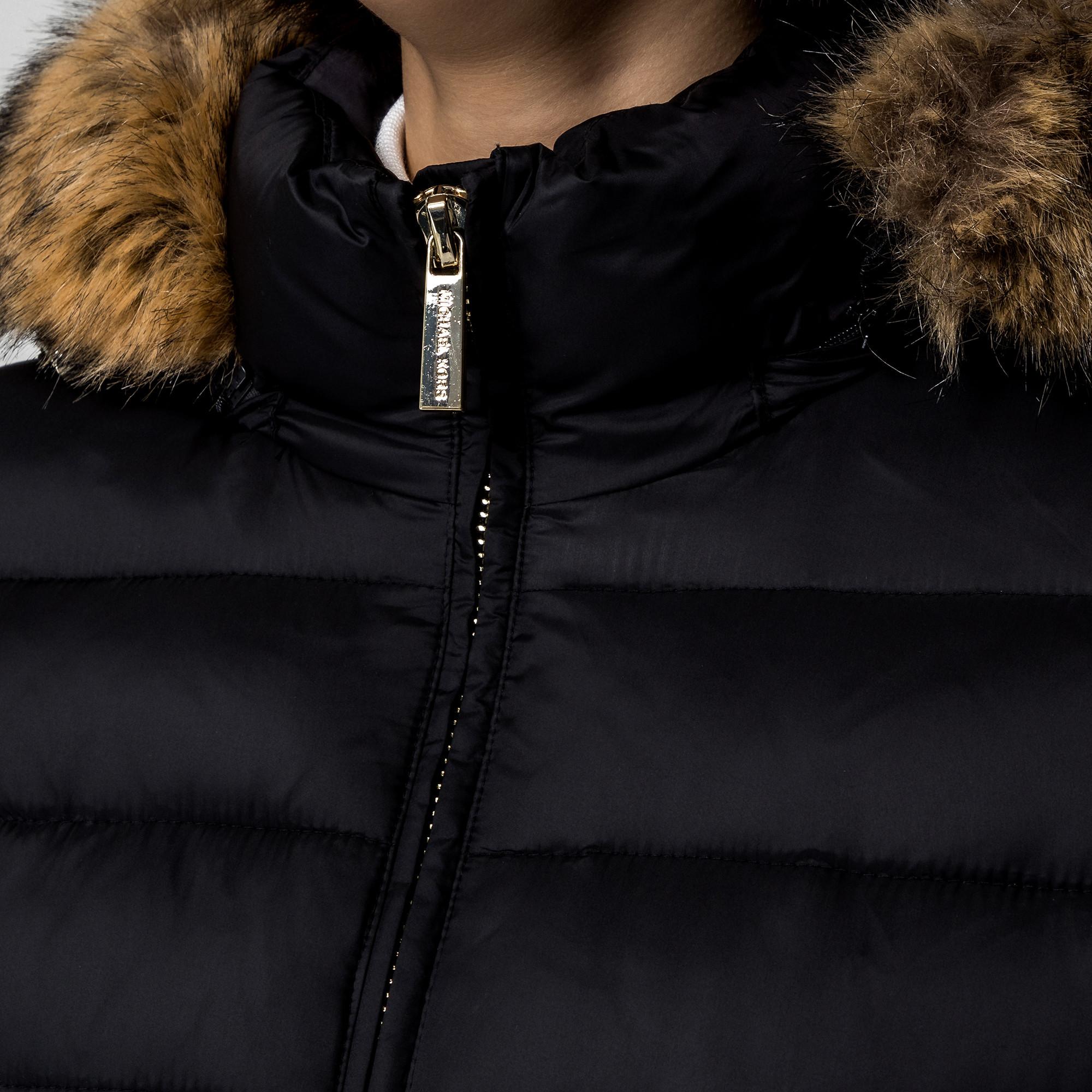 MICHAEL KORS Gepolsterte Jacke mit Kunstfellkapuze  