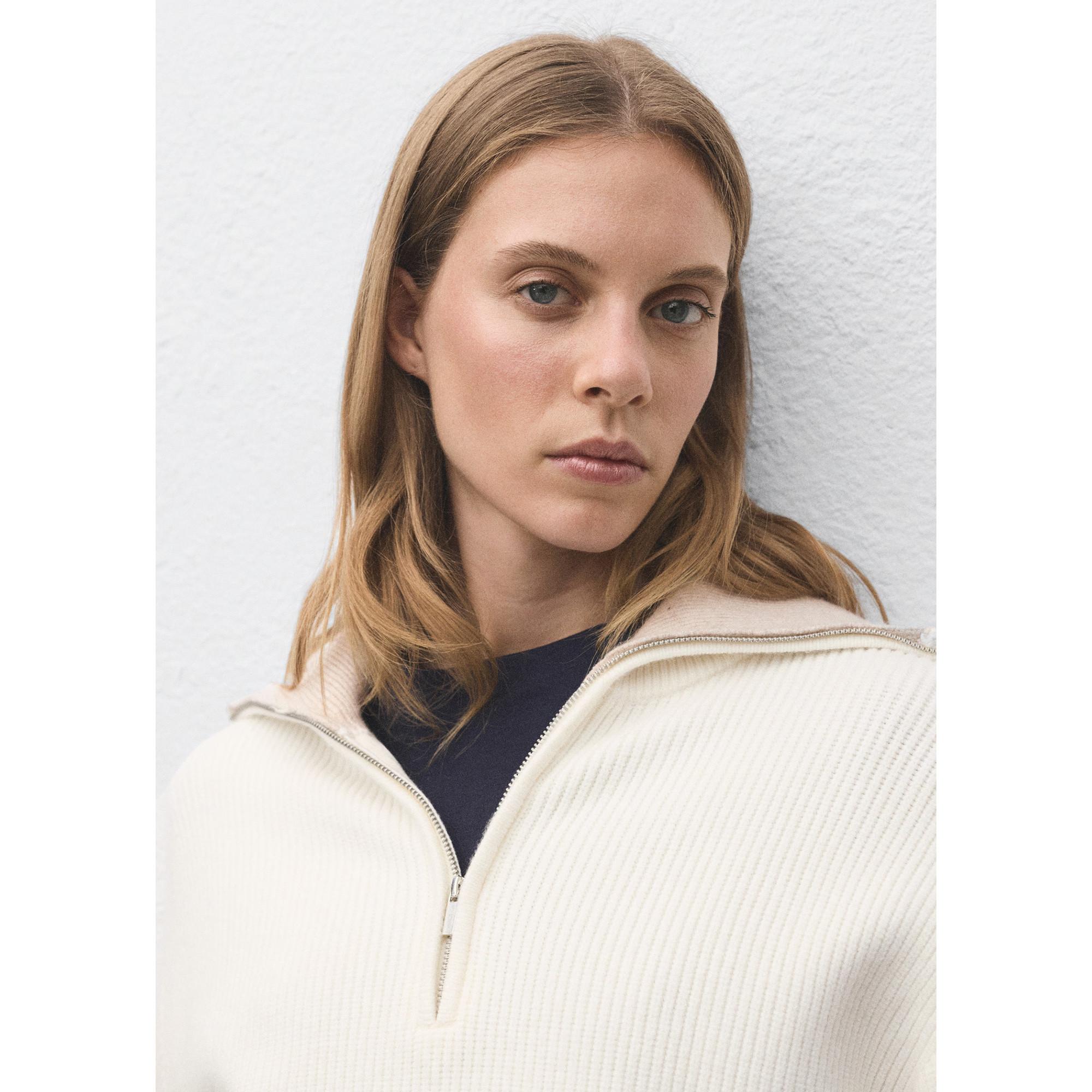 MANGO Rizon Pull en maille côtelée à demi-zip  