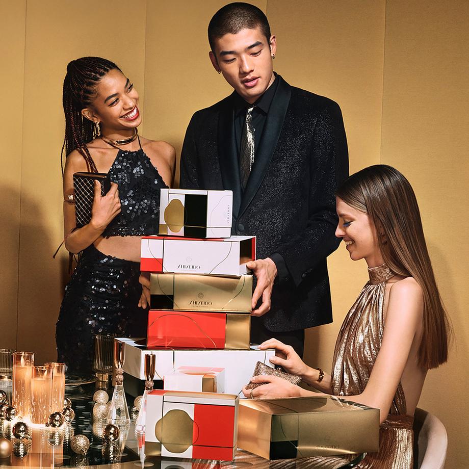 SHISEIDO  Bio-Performance Holiday Kit 