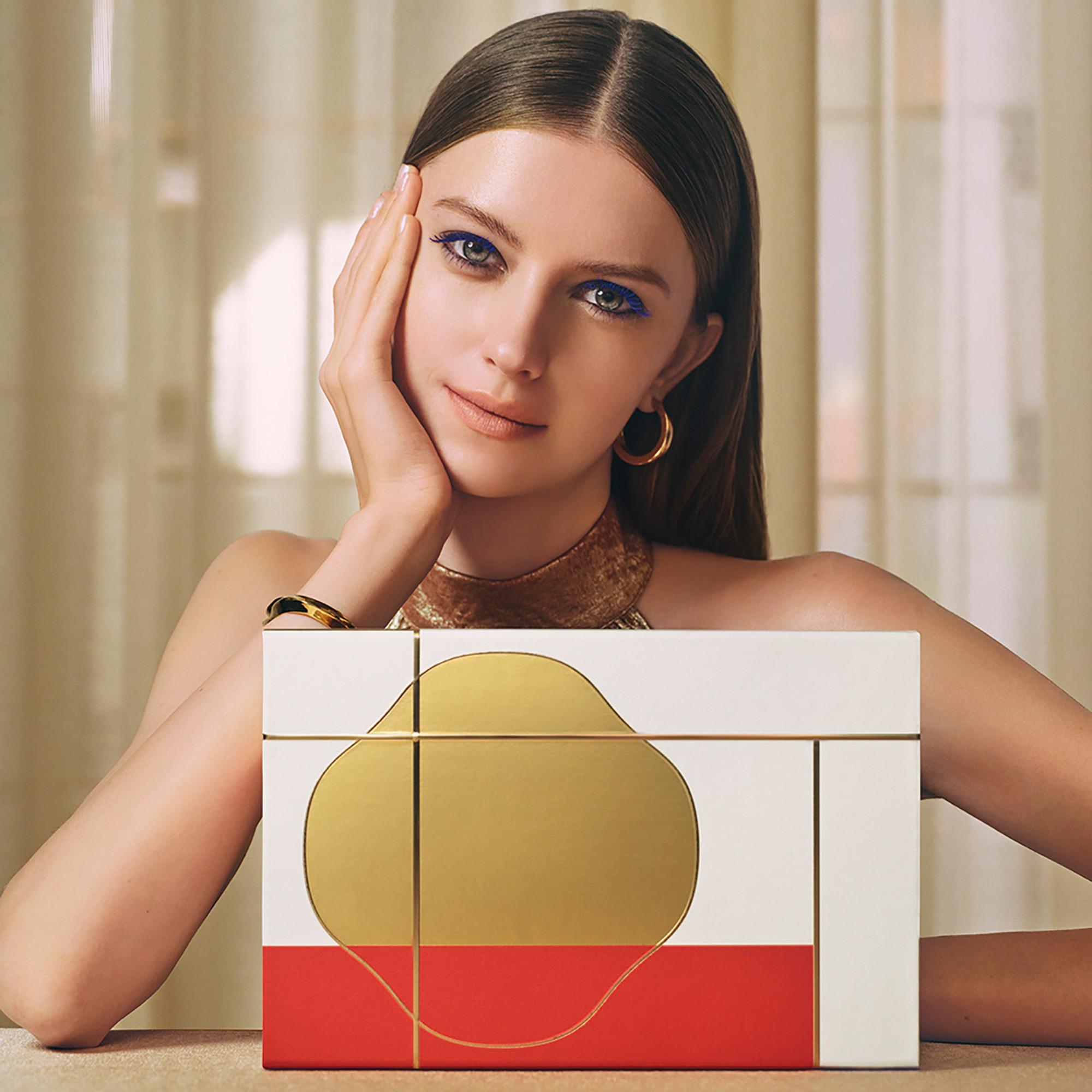 SHISEIDO  Mascara Holiday Kit 