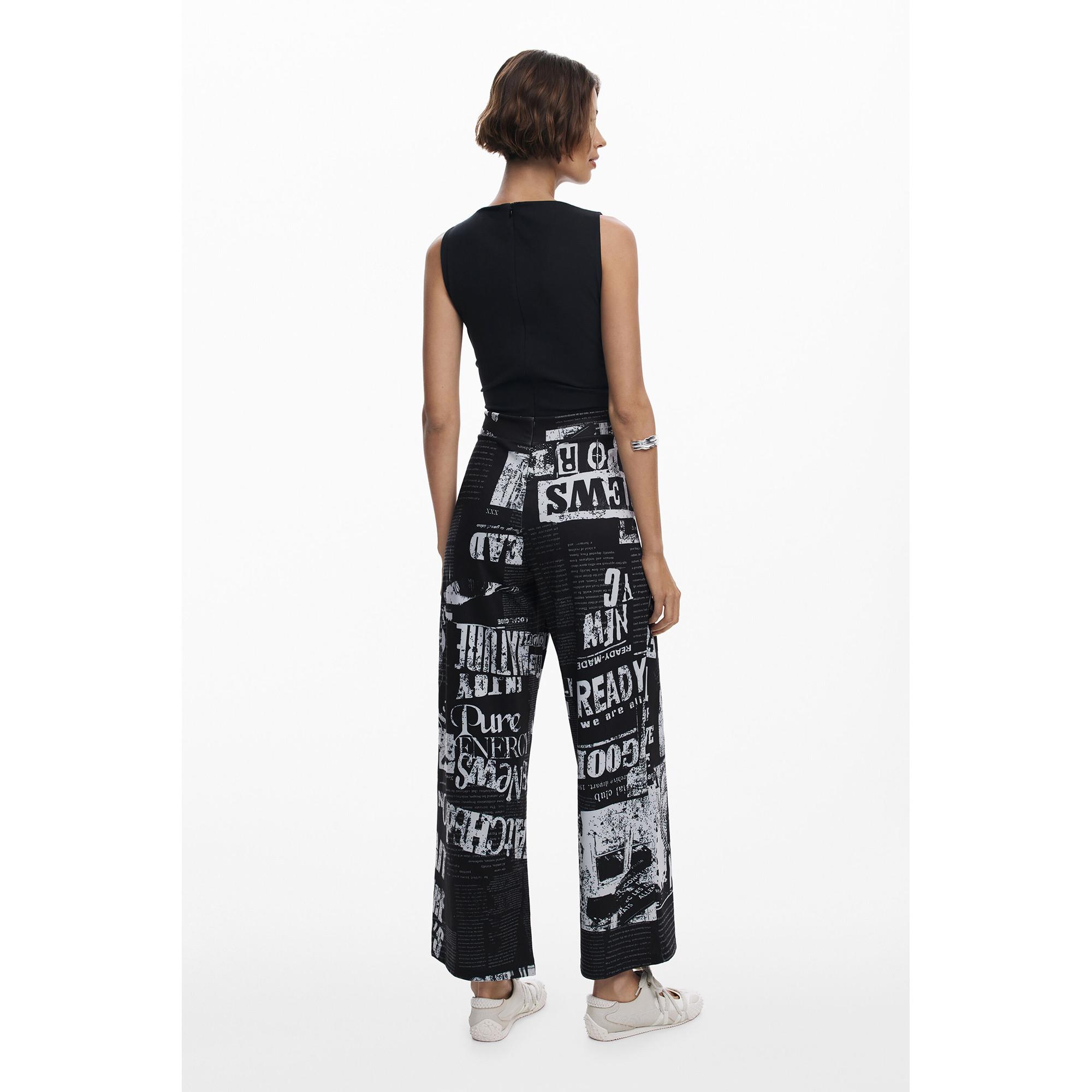 Desigual Ärmelloser Jumpsuit Zeitungsprint  