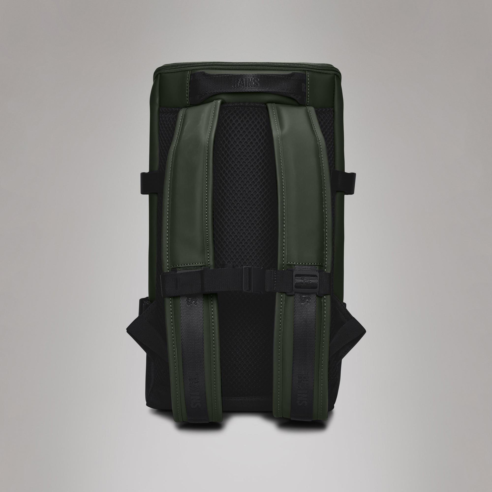 RAINS Rucksack Trail 