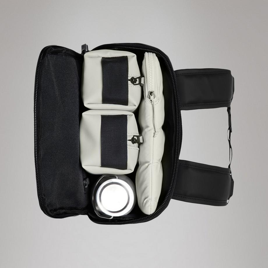 RAINS Rucksack Trail 