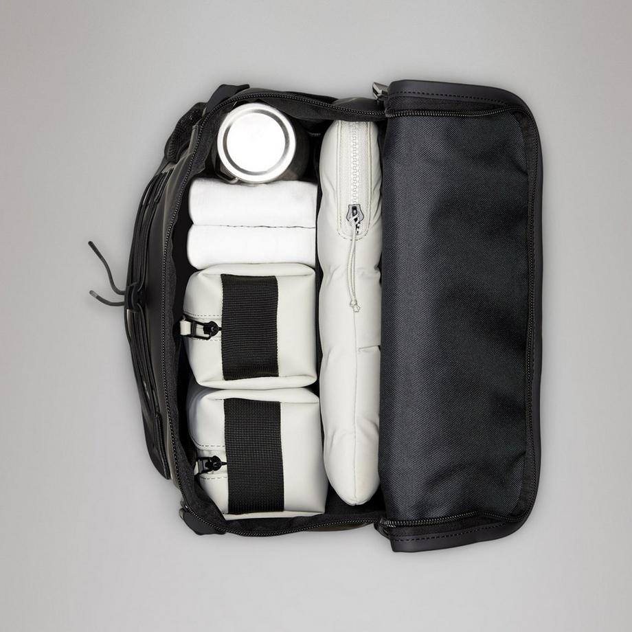 RAINS Rucksack Trail 