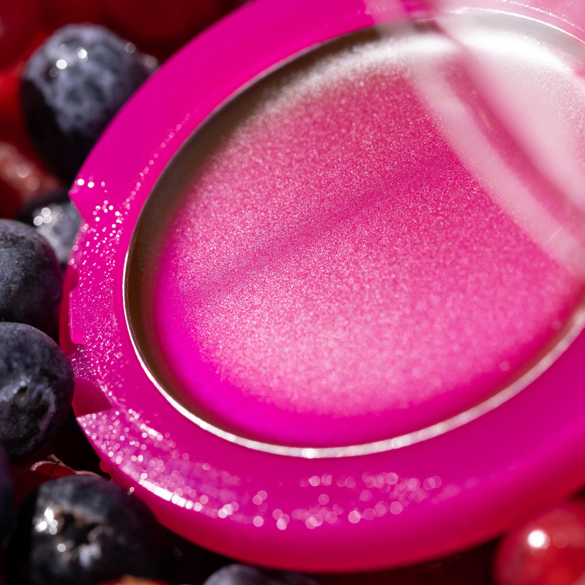 essence  JUICY BERRY tinted lip & cheek balm 