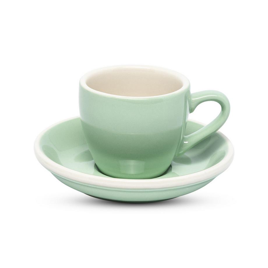 Tasse à expresso avec soucoupe