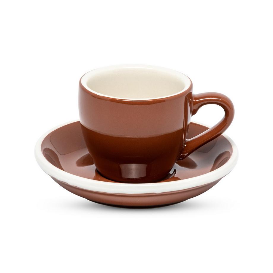 Tasse à expresso avec soucoupe