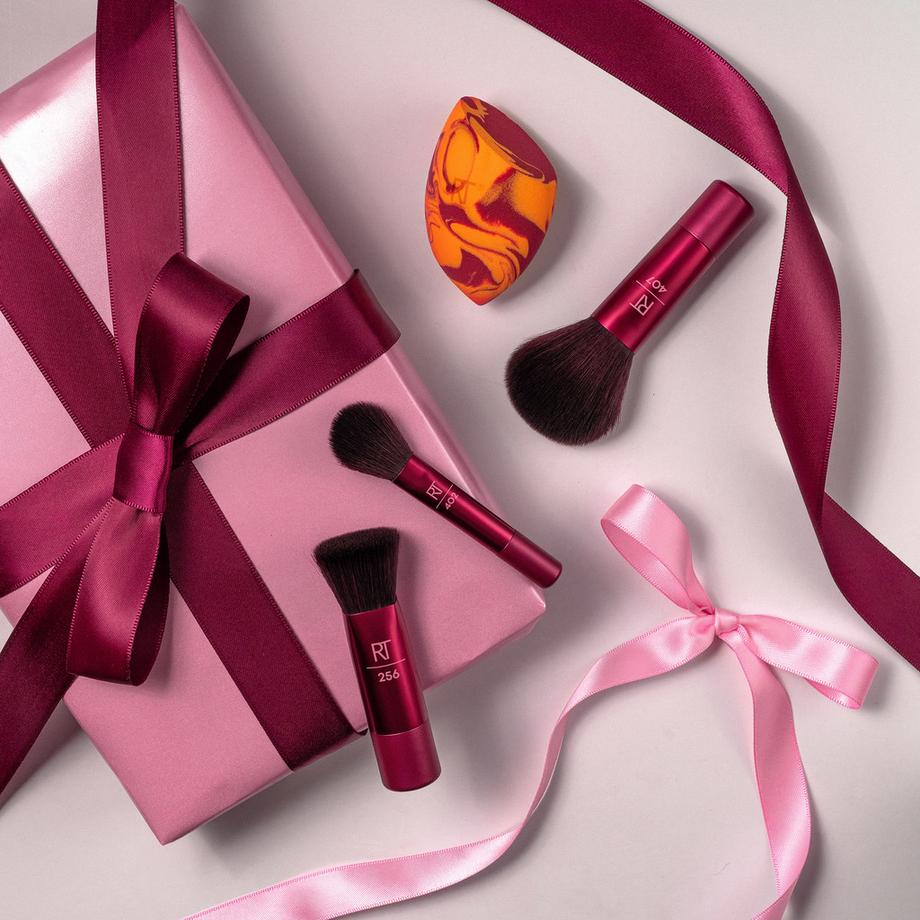 REAL TECHNIQUES  BLEND + JET SET 