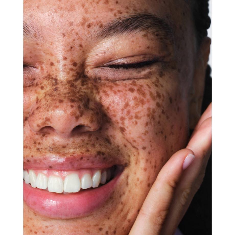 CLARINS  Multi-Active Glow Serum 