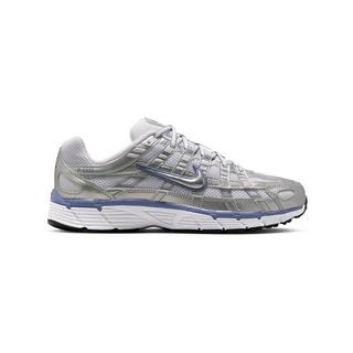NIKE W NIKE P-6000 Sneakers, basses 