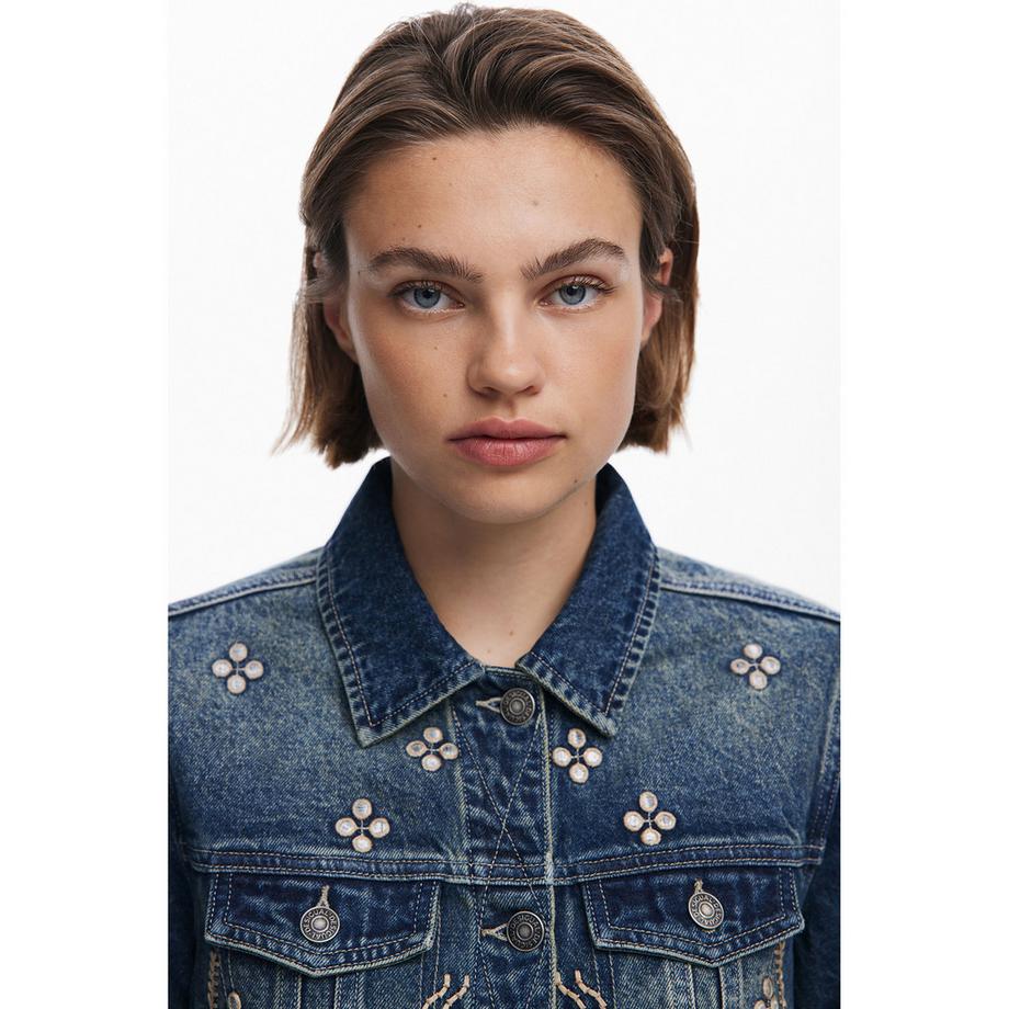 Desigual Denim Trucker Jacke mit Stickereien  