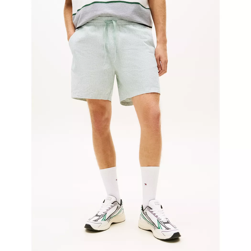 Shorts TOMMY JEANS "TJM LINEN BLEND STRIPE", Herren, Gr. L, N-Gr, bahama grün stripes, Web, Obermaterial: 55% Leinen, 45% Baumwolle, unifarben, regular fit kurz, Hosen Shorts, Regular fit mit elastischem Bund