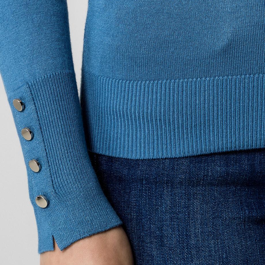 Manor Woman Pull col rond avec boutons décoratifs  