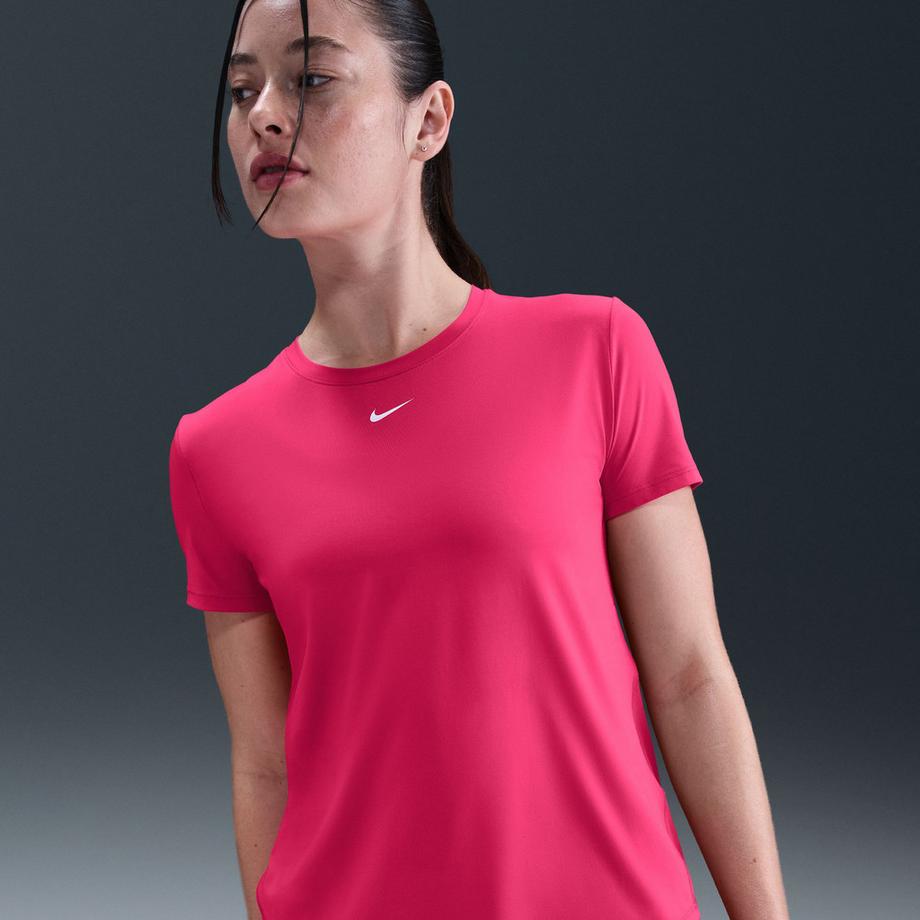 NIKE One Classic T-shirt 