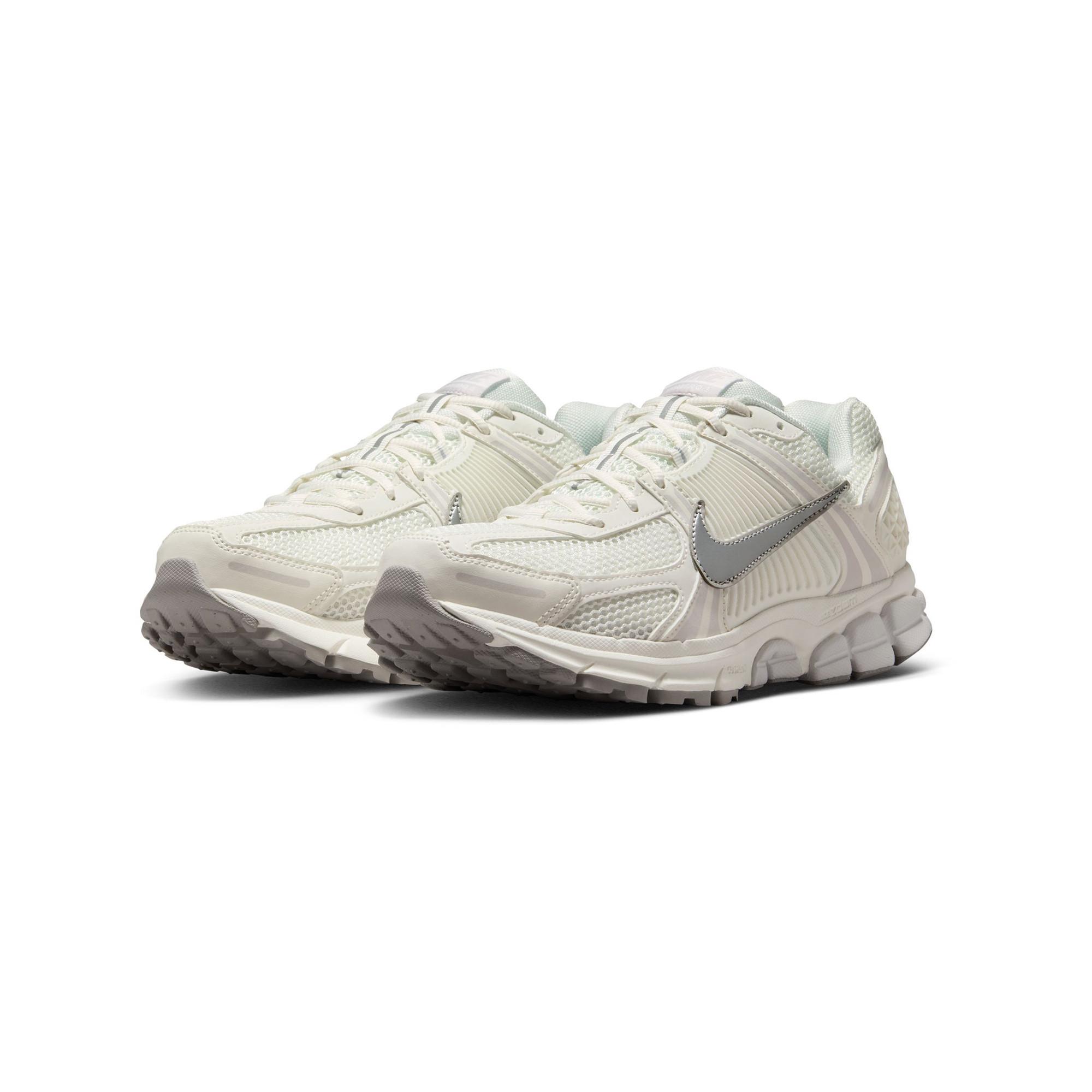 NIKE Zoom Vomero 5 Sneakers basse 