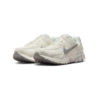 NIKE Zoom Vomero 5 Sneakers basse 