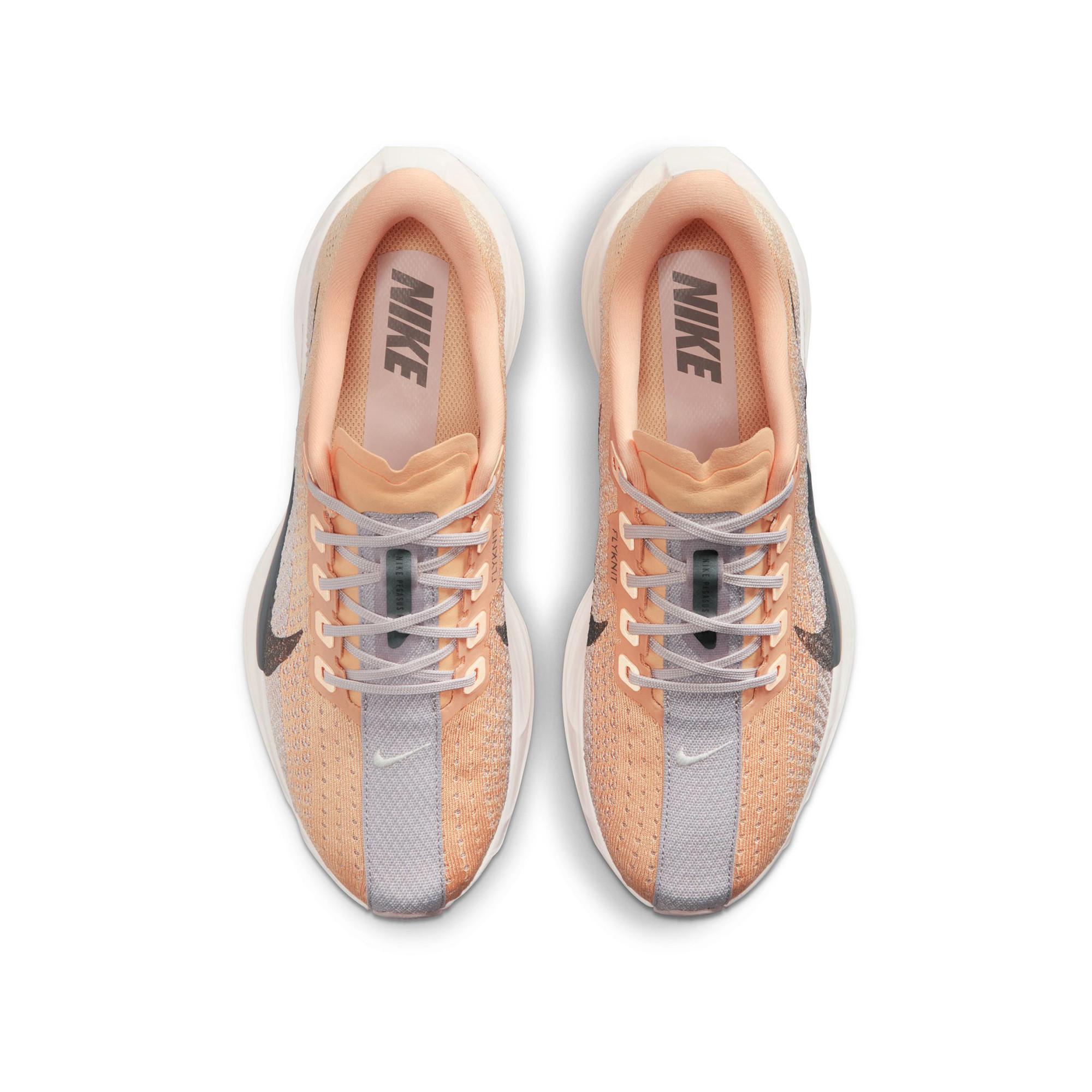 NIKE W PEGASUS PLUS Laufschuhe 