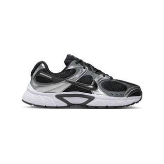 NIKE Nike V5 Rnr Sneakers, Low Top 