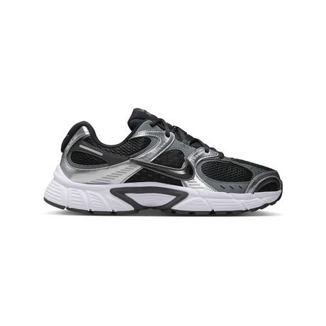 NIKE Nike V5 Rnr Sneakers, Low Top 